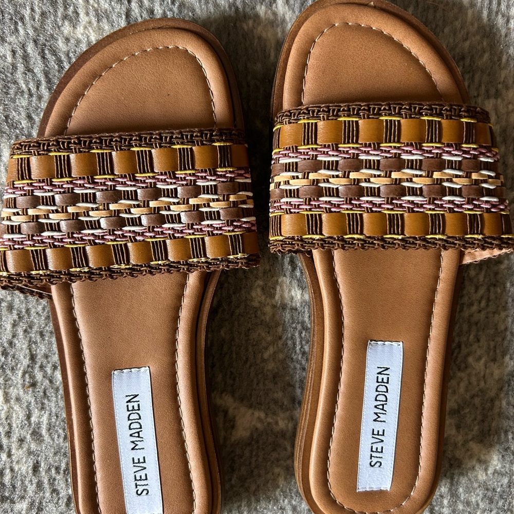 Steve Madden Tan and Brown Woven Sandals